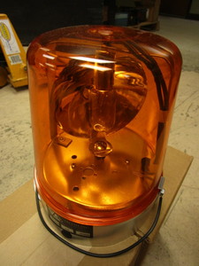 lot 678 image: TRI-LITE BEACON INDUSTRIAL WARNING LIGHT - NEW.