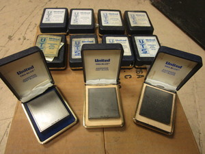 lot 686 image: UNITED TRU-BLUE UTS HARDNESS TEST BLOCKS WITH CASES