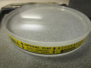 lot 689 image: DoALL  DOUBLE SIDE OPTICAL FLAT WITH CASE