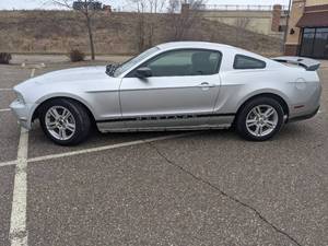 2010 Ford Mustang V6