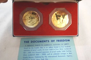lot 9 image: Medallic Tribute coins