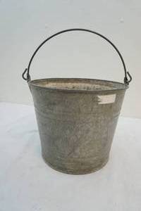 lot 25 image: Galvanized pail