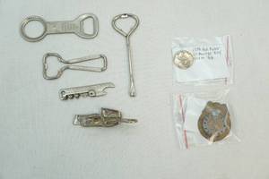 lot 52 image: vintage can openers