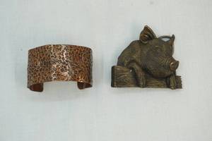 lot 53 image: belt buckle, bracelet