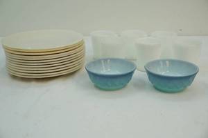 lot 60 image: fire king, anchor hocking dishes