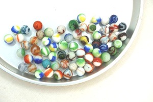 lot 72 image: vintage marbles
