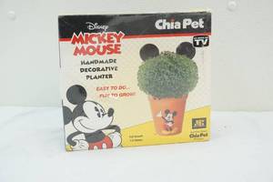 lot 185 image: Chia pet
