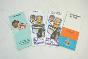 lot 190 image: Vintage road maps