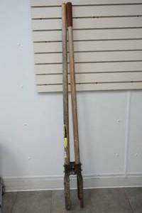 lot 248 image: Post hole digger