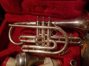 Vintage Getzen Cornet