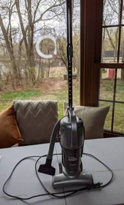 lot 121 image: Shark Cyclonic Stick Vacuum