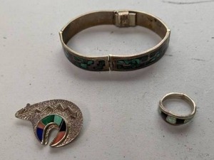 lot 70 image: Vintage Native American Sterling Silver Jewelry - 3 Pieces
