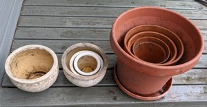 lot 51 image: Seven Plastic and Ceramic Pots