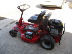 Snapper Riding Mower