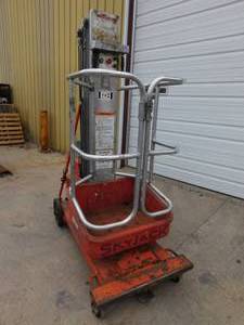 lot 12 image: 1996 Sky Jack SJPI15 Personal Man Lift