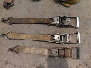 lot 23 image: Misc. Lot of Adjustable Load Straps - 2 (w)