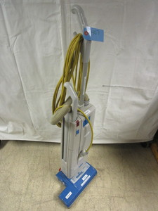 WINDSOR VERSAMATIC PLUS COMMERCIAL UPRIGHT VACUUM