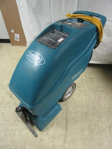 TENNANT 1240 ELECTRIC CARPET EXTRACTOR