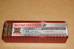 lot 24 image: 100 Winchester Super-X .22 LR 40 Gr RN Ammo