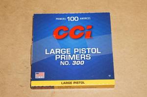 lot 67 image: 100 CCI No 300 Large Pistol Primers