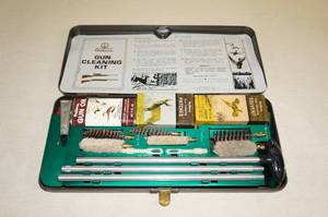 lot 82 image: Vintage Outers Gun Cleaning Kit