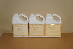 lot 55 image: 3 Large Jugs Glamorous Wash Laundry Detergent