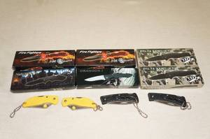 lot 43 image: 10 Pocket Knives