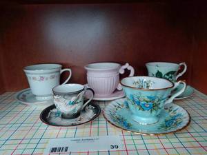 10 Piece Stunning Vintage Teacup Collection