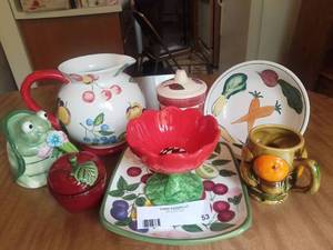 Beautiful Vintage Ceramic Fruit Collection