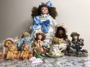 Vintage DollFigurine Collection