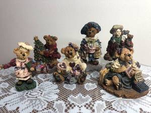 Vintage Boyd Bears & Friends Bearstone Collection