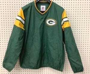 lot 8 image: NFL Green Bay Packers Pull-Over Windbreaker Jacket Shirt Mens L