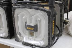 lot 27 image: DeWalt CordlessCorded Work Light DC020 11Lx6Wx14H