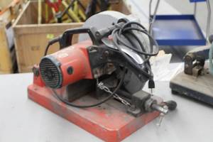 lot 7 image: Ridgid Dry Cut Saw 12 590