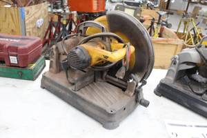 lot 10 image: DeWalt Multicutter Chop Saw 14 DW872