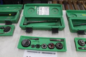 lot 36 image: Greenlee Ratchet Knockout Punch Driver 1804  with Plastic Case