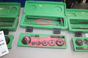 lot 38 image: Greenlee Ratchet Knockout Punch Driver 1804  with Plastic Case