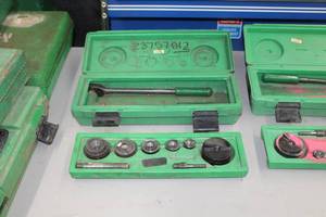 lot 39 image: Greenlee Ratchet Knockout Punch Driver 1804  with Plastic Case