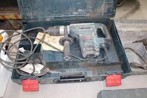 lot 51 image: Bosch Boschhammer Drill 11247  with Plastic Case