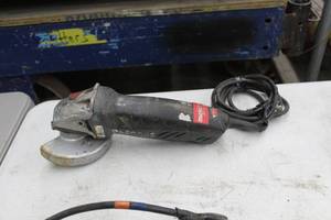 lot 95 image: Metabo Grinder  4-12 WP8-115 Quick