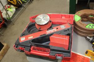 lot 116 image: Hilti Laser Level PL 10 N  with Plastic Case