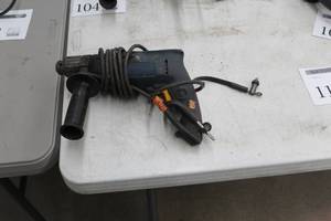 lot 111 image: Bosch Grinder