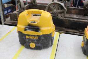 lot 136 image: DeWalt CordlessCorded WetDry Vacuum Heavy Duty DC500