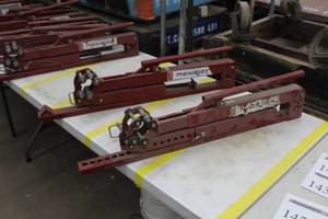 lot 148 image: Lot of (2) Southwire Maxisjax Reel Stands
