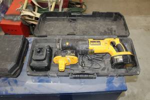 lot 181 image: DeWalt 18V Cordless Reciprocating Saw Variable Speed DC385  with Batteries (x2), Charger, Plastic Case
