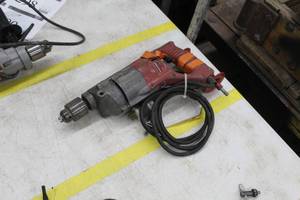 lot 297 image: Milwaukee Drill