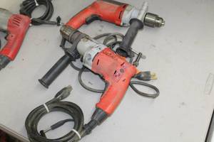 lot 301 image: Lot of (2) Milwaukee Drills  - 12 Magnum Hammer Drill, 12 Drill