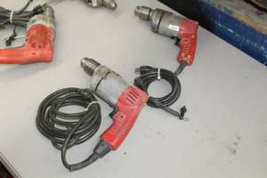 lot 302 image: Lot of (2) Milwaukee Hole Shooter 38 Drills Heavy Duty  0222-1