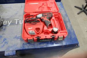 lot 269 image: Milwaukee 12V Cordless 14 Hex Impact Driver 2462-20  with Battery, Charger and Plastic Case