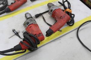lot 307 image: Lot of (2) Milwaukee Magnum Holeshooter 12 Drills